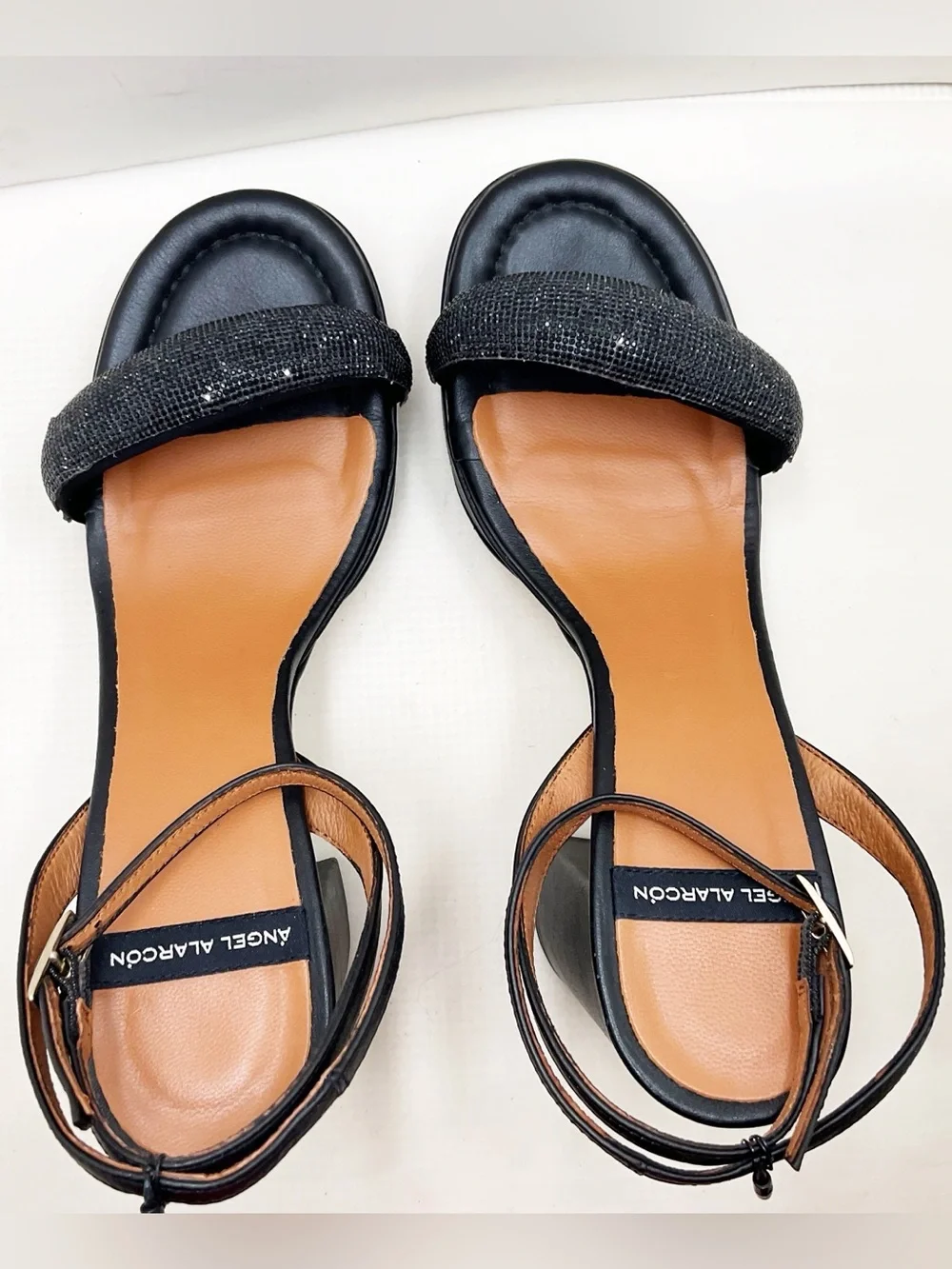 🆕{Angel Alarcon} Embellished Platform Sandals